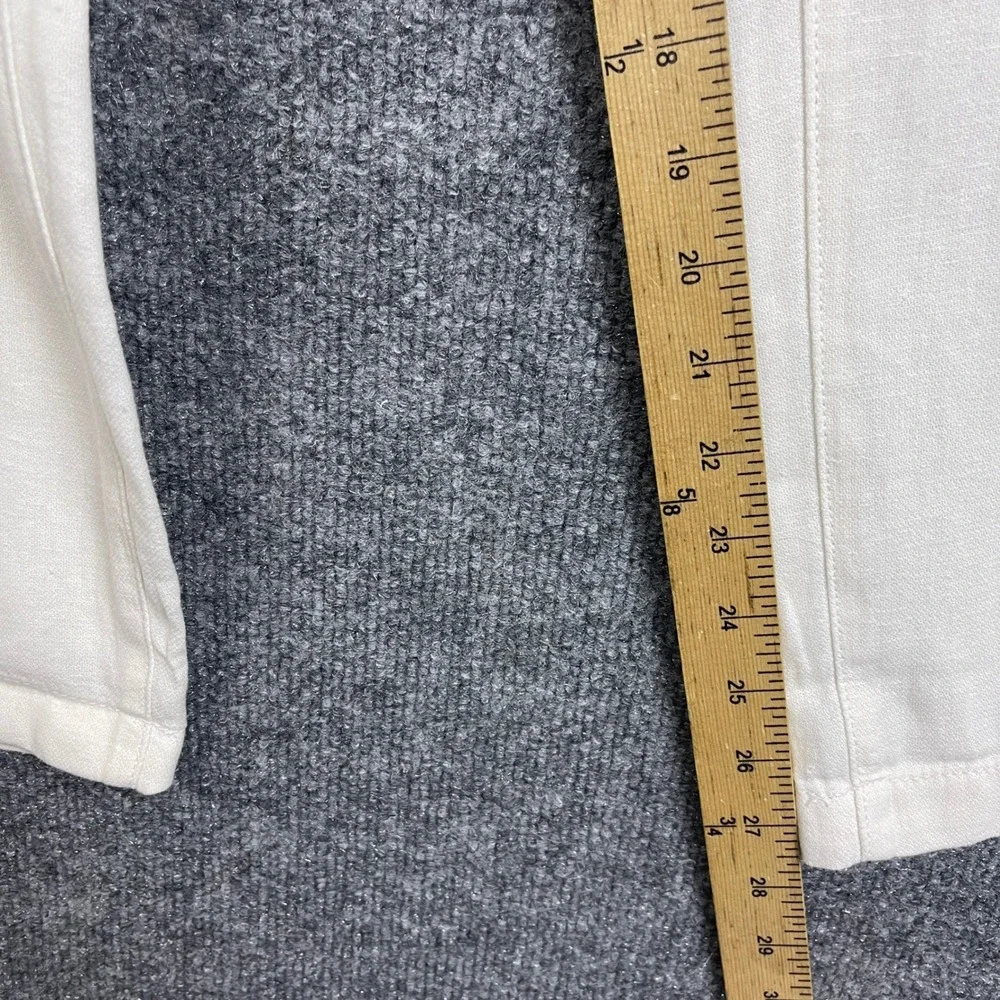 Banana Republic item comes